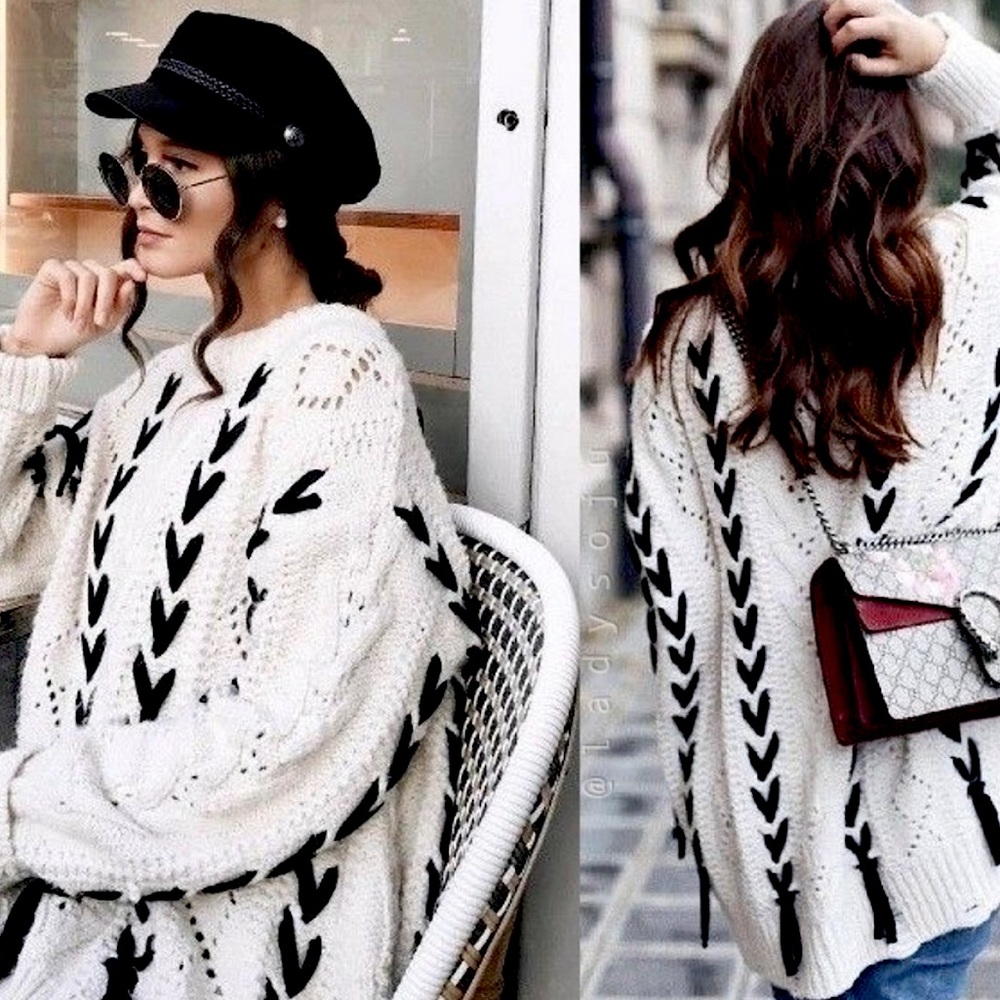 Zara Oversized Knit Ribbon Sweater